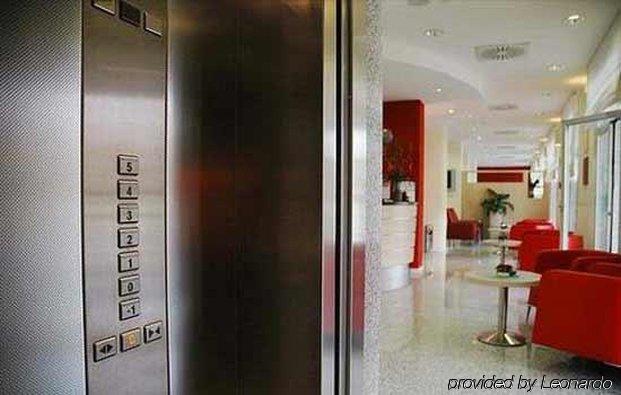 Idea Hotel Torino Mirafiori Dalaman gambar